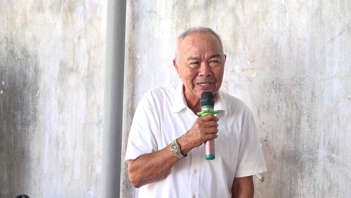 Description: 01259.00_00_40_05.Still005