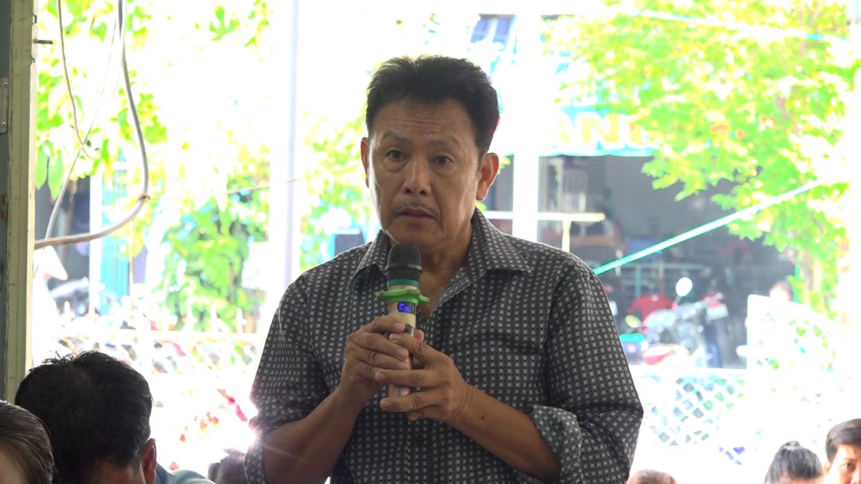 Description: 01259.00_00_43_01.Still006