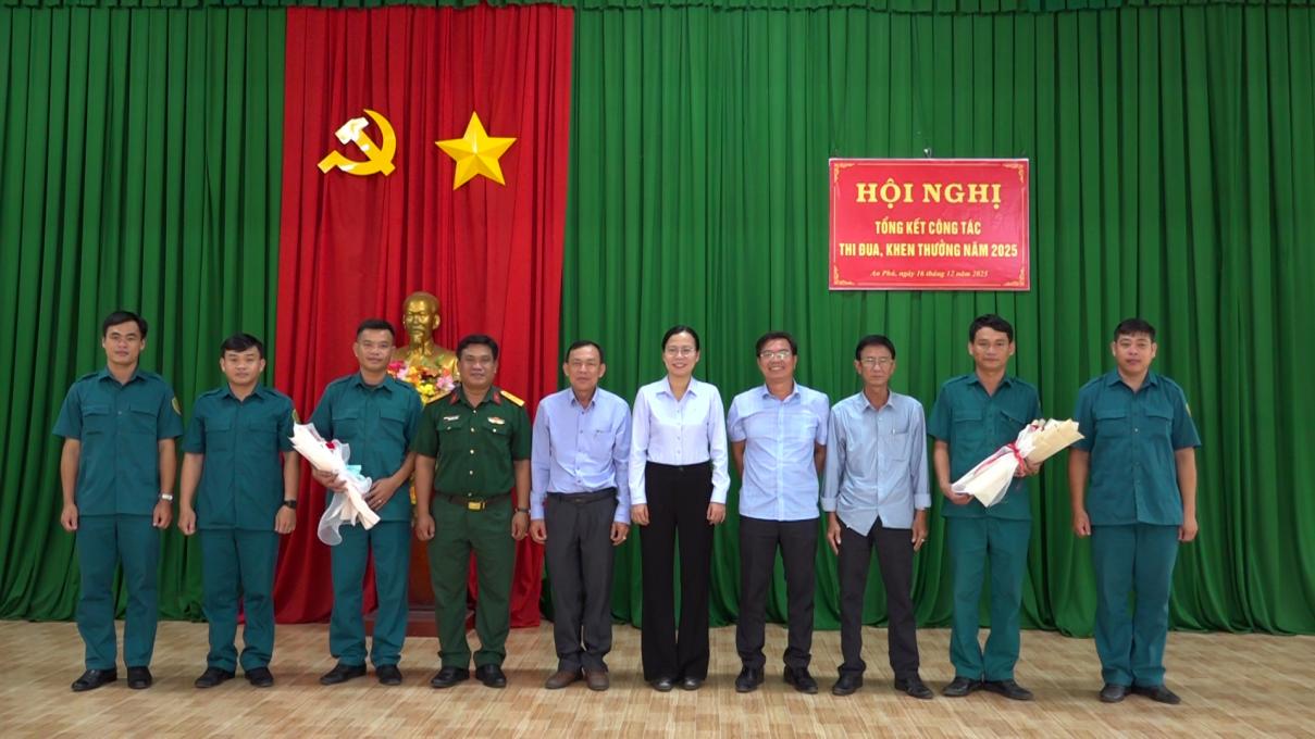 Description: 01245.00_01_57_14.Still014