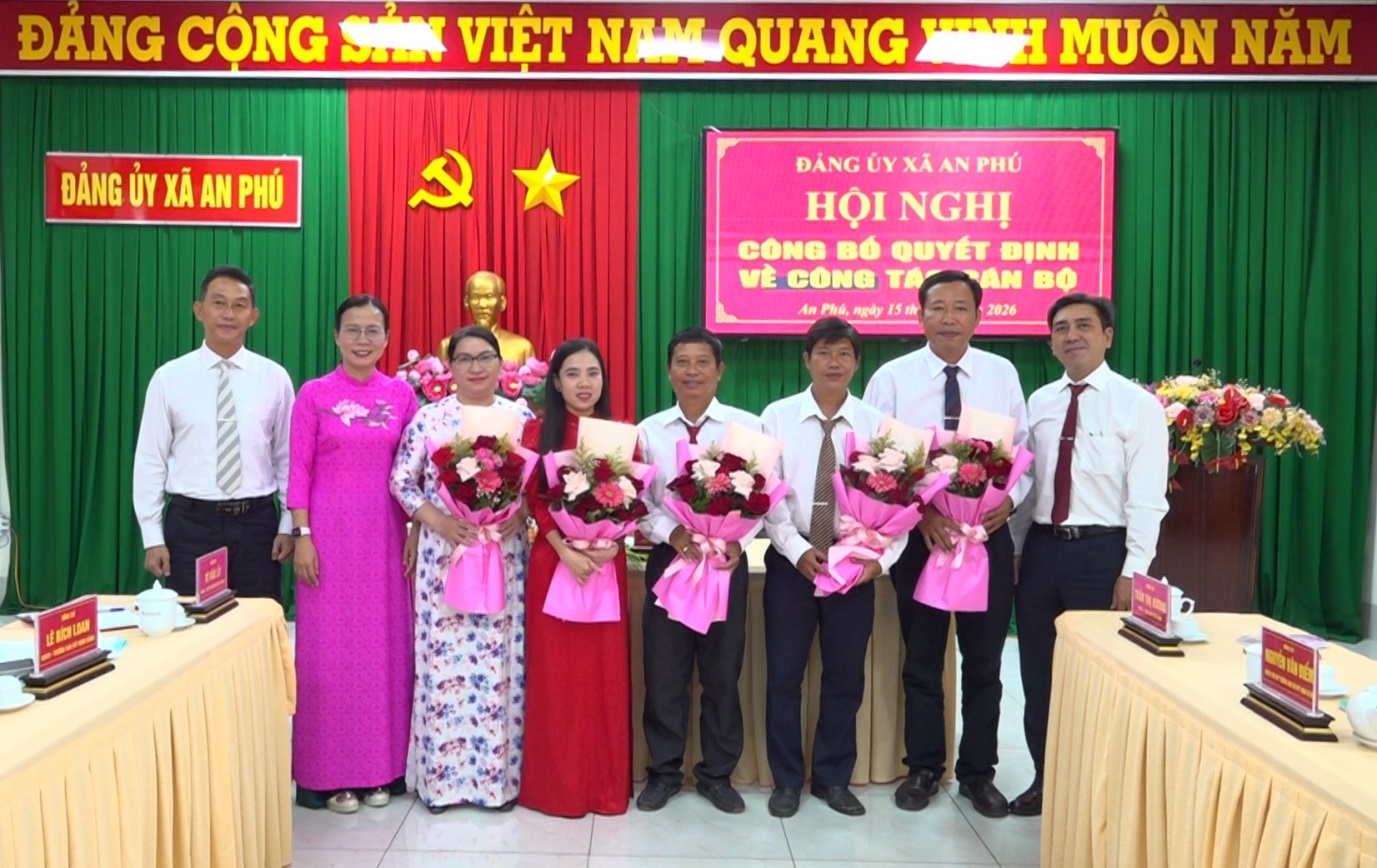 Description: C:\Users\Administrator\Desktop\soft\TTVHTT\TRUYỀN THANH\2026\THÁNG 9\15-9 HỘI NGHỊ CÔNG BỐ QUYẾT ĐỊNH VỀ CÔNG TÁC CÁN BỘ\Ảnh\YTSave_YouTube_AN-GIANG-NGAY-MOI-NGAY-14-09-2026-ATV-TO_Media_YtscfY7qNfI_001_1080p.00_01_11_10.Still004.jpg