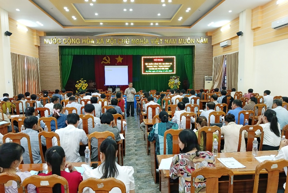 An Phú: Hội nghị tập huấn Phong trào Toàn dân đoàn kết xây dựng đời sống văn hóa và công tác gia đình năm 2023